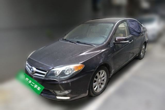 Used Soueast V5 Lingzhi 2014 1.5L Manual Comfort Model