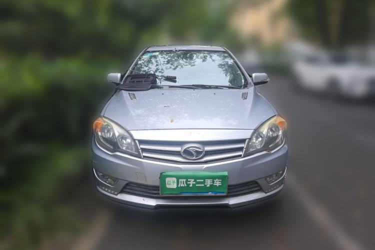 Used Soueast V5 Lingzhi 2014 1.5T CVT Fun-Drive Version Front