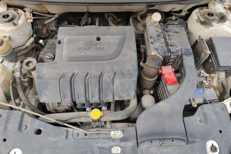 Used Soueast V5 Lingzhi 2014 1.5L Manual Sytle Xuya Engine Bay