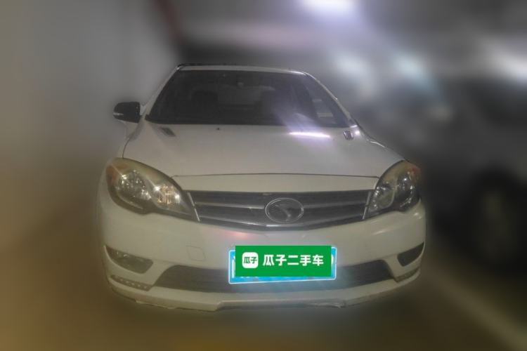 Used Soueast V5 Lingzhi 2014 1.5T Manual RuiKong Edition Front