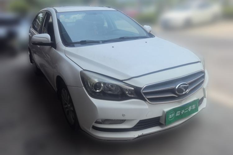 Used Soueast V5 Lingzhi 2014 1.5L Manual Luxury Model Front Right 45 Deg