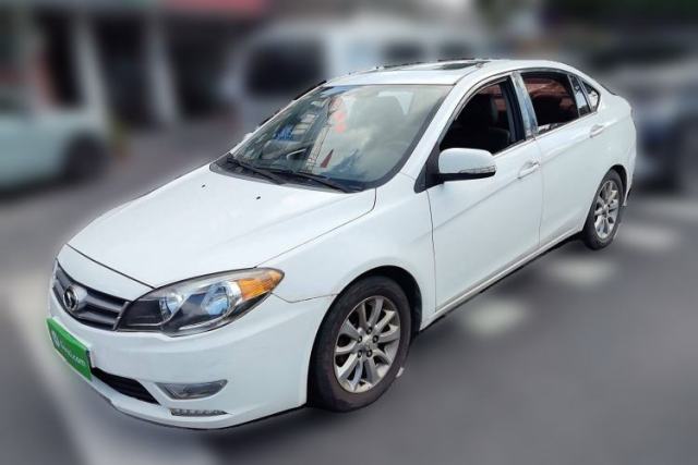 Used Soueast V5 Lingzhi 2014 1.5L Manual Luxury Model