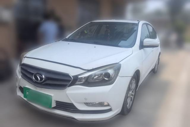 Used Soueast V5 Lingzhi 2014 1.5L Manual Luxury Model