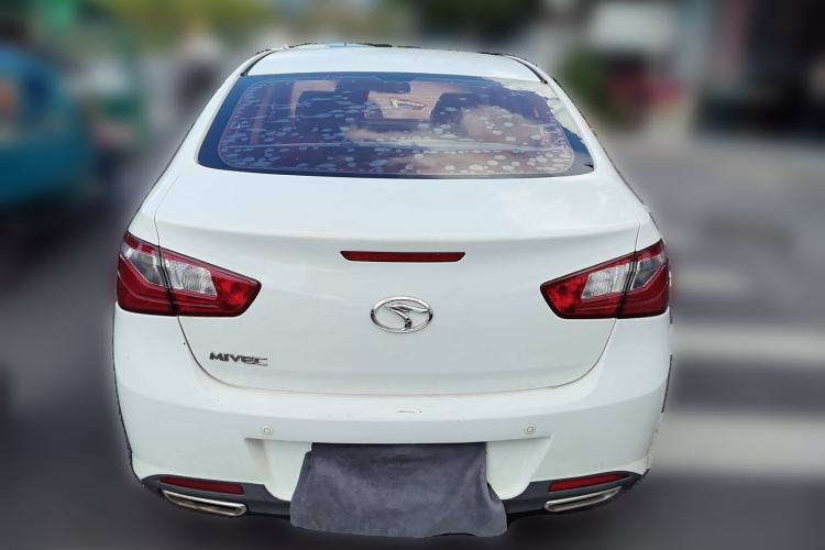Used Soueast V5 Lingzhi 2014 1.5L Manual Luxury Model Rear