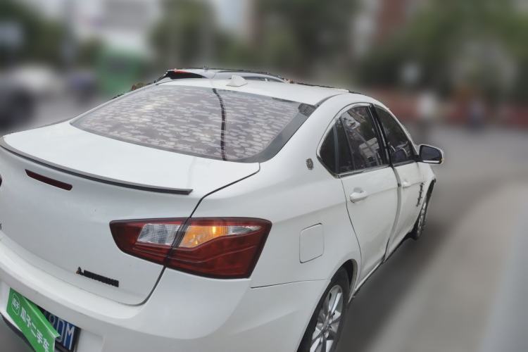 Used Soueast V5 Lingzhi 2014 1.5L Manual Standard Edition Rear Right 45 Deg