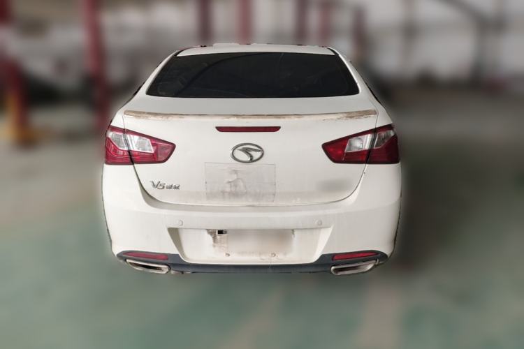Used Soueast V5 Lingzhi 2014 1.5L Manual Comfort Model Rear