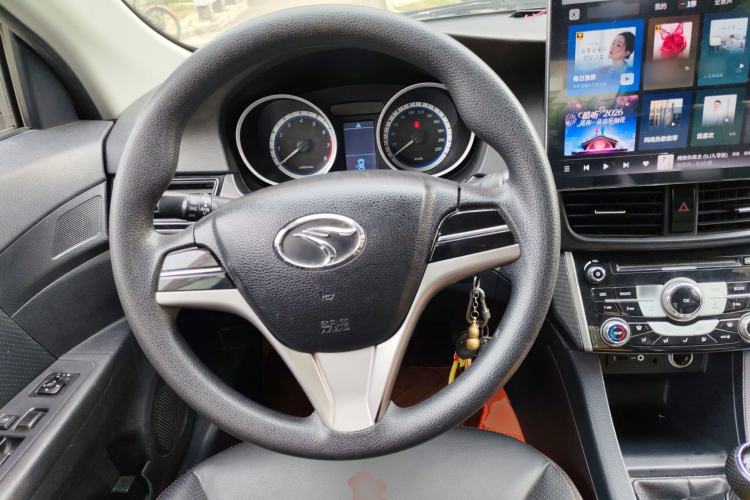 Used Soueast V5 Lingzhi 2014 1.5L Manual Sytle Xuya Steering Wheel