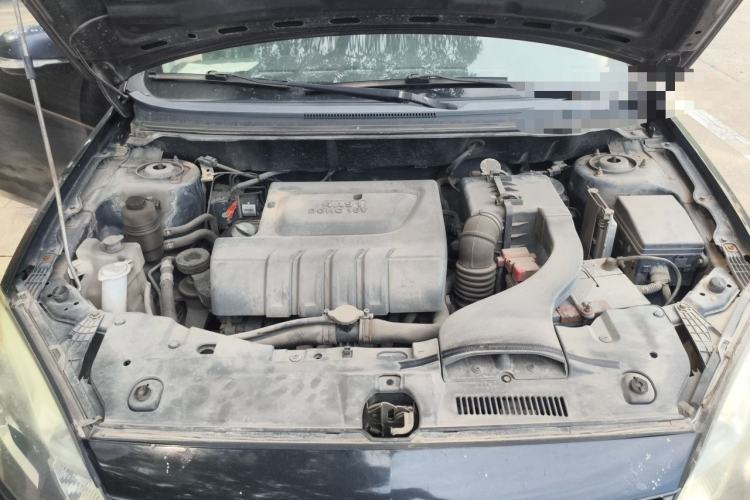 Used Soueast V5 Lingzhi 2015 1.5L Manual Luxury Model Engine Bay