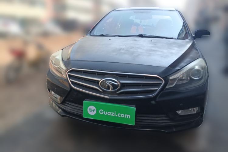 Used Soueast V5 Lingzhi 2015 Plus 1.5L Manual ZhiZun Version Front