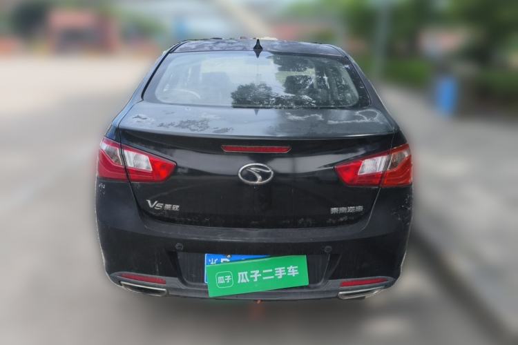Used Soueast V5 Lingzhi 2015 1.5L Manual Luxury Model Rear