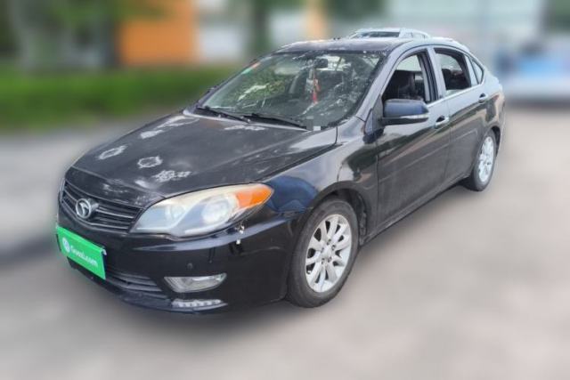 Used Soueast V5 Lingzhi 2015 1.5L Manual Luxury Model