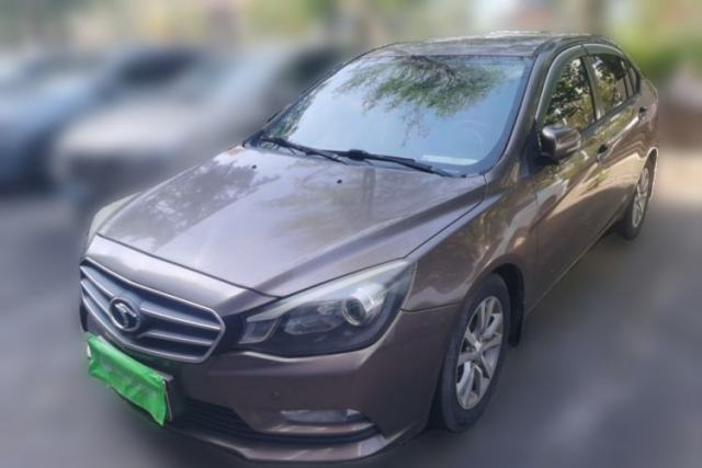 Soueast V5 Lingzhi 2015 Plus 1.5L CVT ZhiZun Model с пробегом