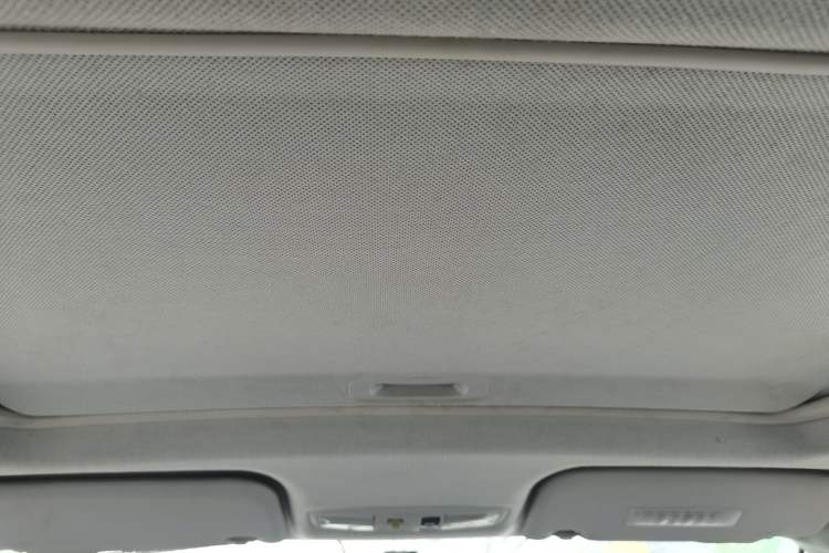 Used Soueast V5 Lingzhi 2015 Plus 1.5L Manual Smart Edition Headliner