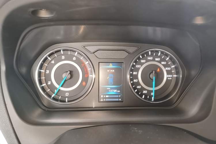 Used Soueast V5 Lingzhi 2015 Plus 1.5L Manual Smart Edition Instrument Cluster