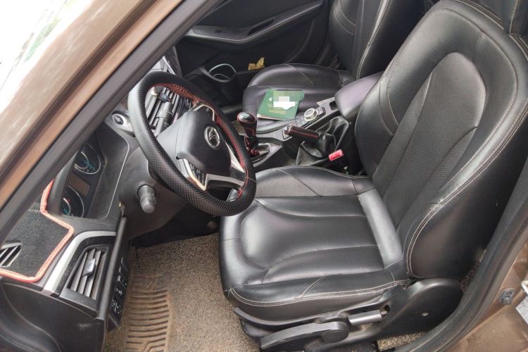 Used Soueast V5 Lingzhi 2015 Plus 1.5L Manual ZhiZun Version Left Front Seat