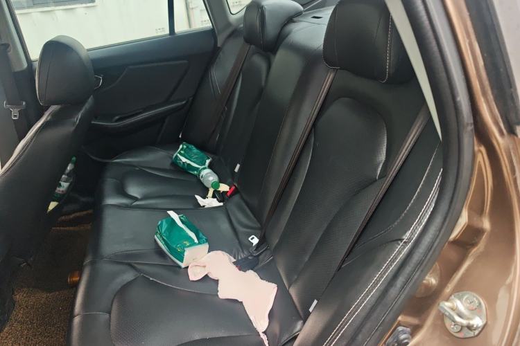 Used Soueast V5 Lingzhi 2015 Plus 1.5L Manual Smart Edition Left Rear Seat