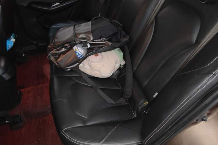 Used Soueast V5 Lingzhi 2015 Plus 1.5L Manual Smart Edition Left Rear Seat