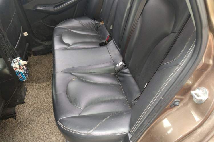 Used Soueast V5 Lingzhi 2015 Plus 1.5L Manual ZhiZun Version Left Rear Seat