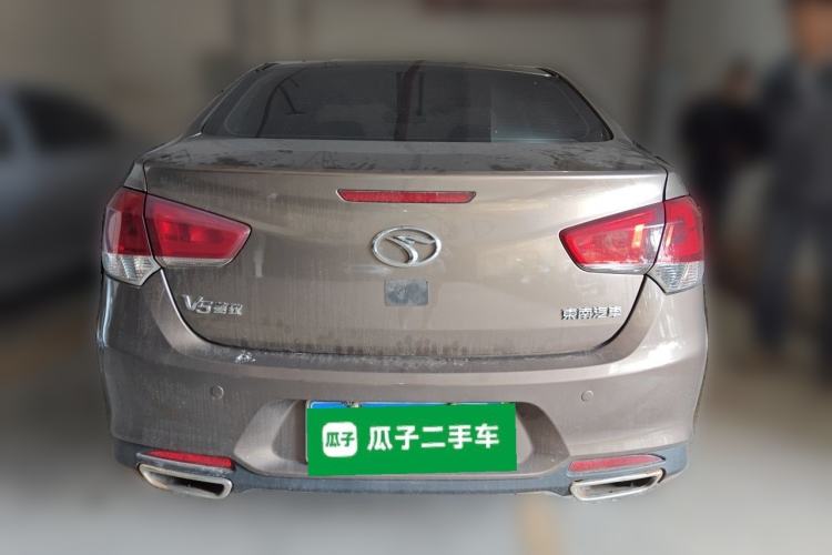 Used Soueast V5 Lingzhi 2015 Plus 1.5L Manual Smart Edition Rear