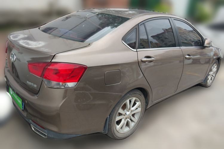 Used Soueast V5 Lingzhi 2015 Plus 1.5L Manual ZhiZun Version Rear Right 45 Deg