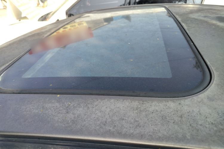 Used Soueast V5 Lingzhi 2015 Plus 1.5L Manual Smart Edition Roof