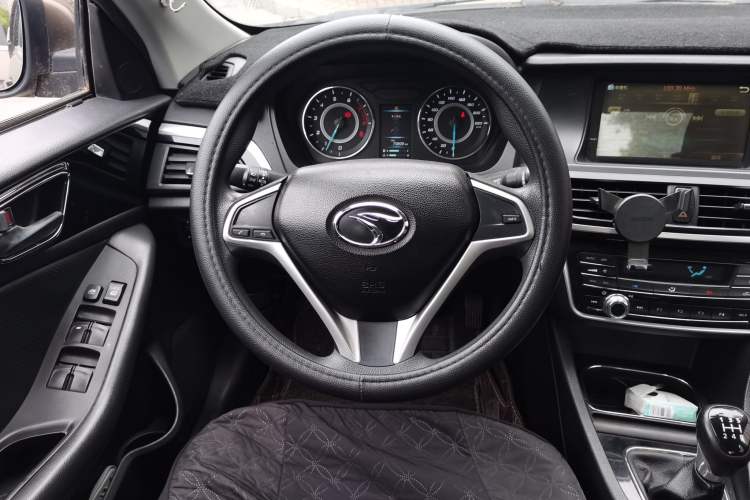 Used Soueast V5 Lingzhi 2015 Plus 1.5L Manual Smart Edition Steering Wheel