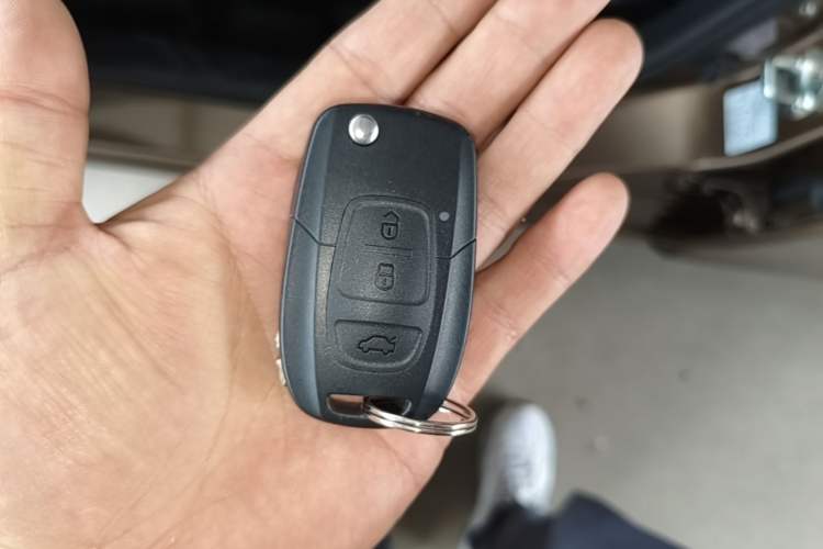 Used Soueast V5 Lingzhi 2015 Plus 1.5L Manual Smart Edition Vehicle Key
