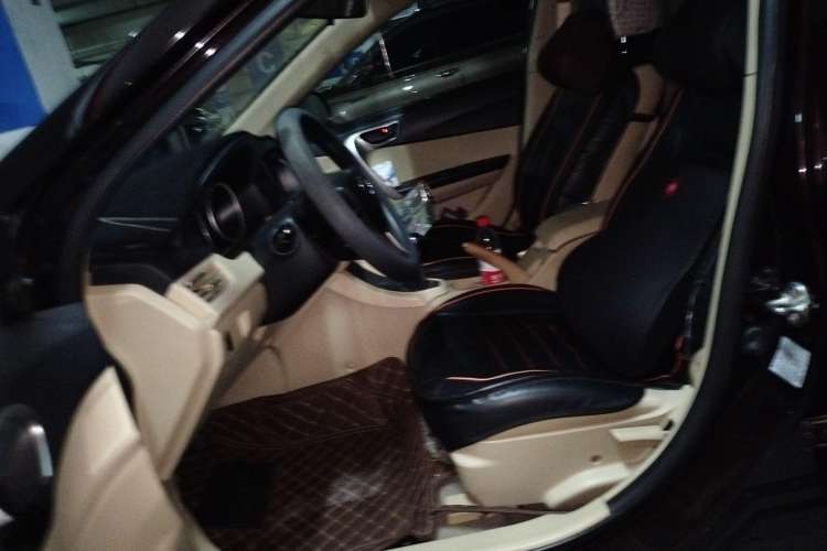Used Soueast V5 Lingzhi 2015 1.5L Manual Comfort Model Left Front Seat