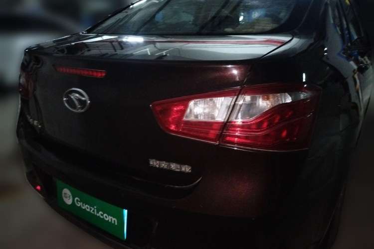Used Soueast V5 Lingzhi 2015 1.5L Manual Comfort Model Rear