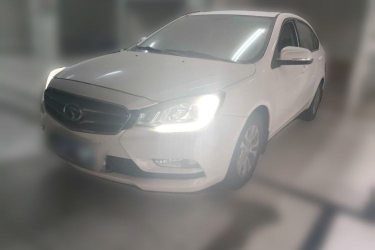 Ojetý Soueast V5 Lingzhi 2015 Plus 1.5L Manual Smart Edition Guazi used car, China used car export, Used car for sale, Used  cars, Cheapest cars for sale