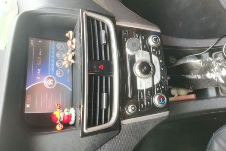 Used Soueast V5 Lingzhi 2015 1.5L Manual Jazz Edition Audio And AC Panel