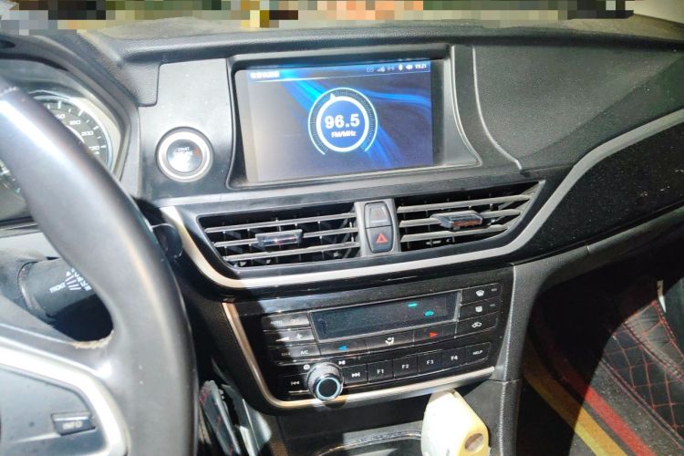 Used Soueast V5 Lingzhi 2015 Plus 1.5L Manual ZhiZun Version Audio And AC Panel
