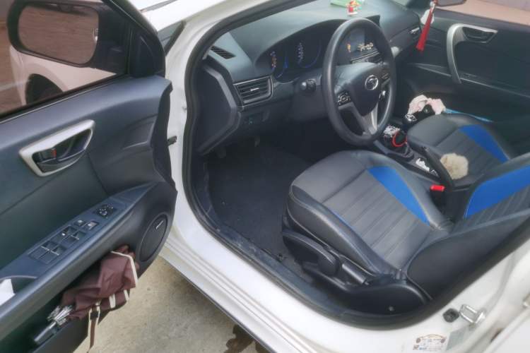 Used Soueast V5 Lingzhi 2015 1.5L Manual Jazz Edition Driver Seat