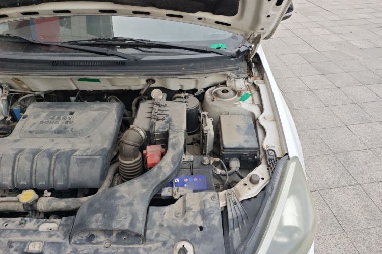 Used Soueast V5 Lingzhi 2015 Plus 1.5L Manual Jazz Model Engine Bay Left