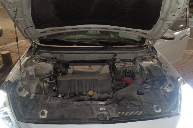 Used Soueast V5 Lingzhi 2015 Plus 1.5L Manual Smart Edition Engine Bay