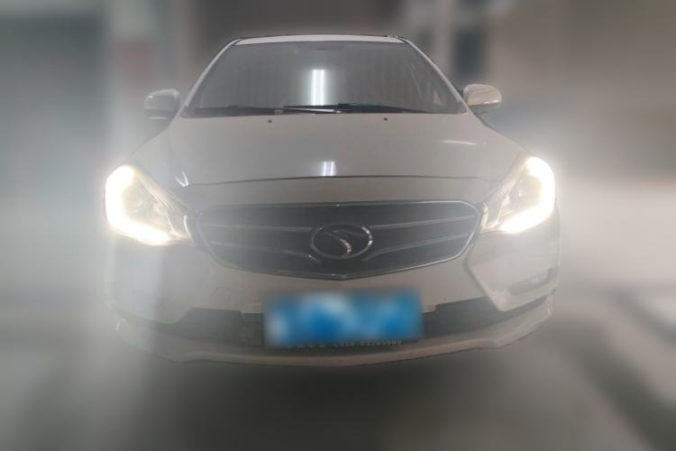 Used Soueast V5 Lingzhi 2015 Plus 1.5L Manual Smart Edition Front