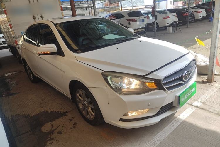 Used Soueast V5 Lingzhi 2015 Plus 1.5L Manual Escort Model Front Right 45 Deg