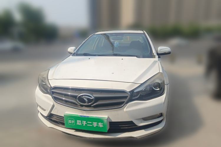 Used Soueast V5 Lingzhi 2015 Plus 1.5L Manual Smart Edition Front