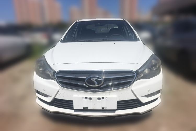 Used Soueast V5 Lingzhi 2015 Plus 1.5L Manual ZhiZun Version Front