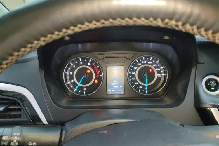 Used Soueast V5 Lingzhi 2015 Plus 1.5L Manual ZhiZun Version Instrument Cluster