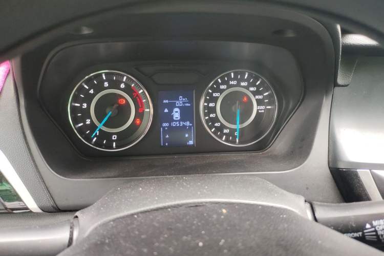 Used Soueast V5 Lingzhi 2015 Plus 1.5L Manual Smart Edition Instrument Cluster