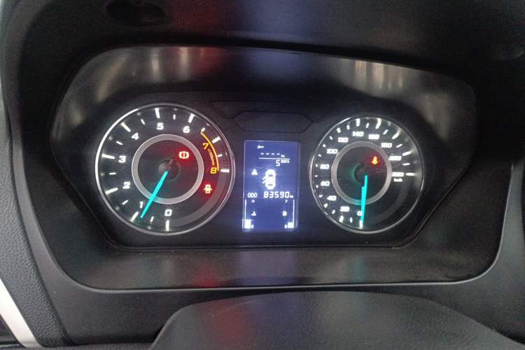 Used Soueast V5 Lingzhi 2015 Plus 1.5L Manual Smart Edition Instrument Cluster