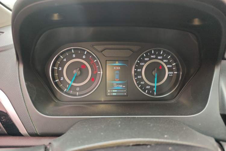 Used Soueast V5 Lingzhi 2015 Plus 1.5L Manual Jazz Model Instrument Cluster