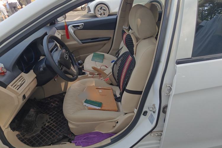 Used Soueast V5 Lingzhi 2015 1.5L Manual Classic Edition Left Front Seat
