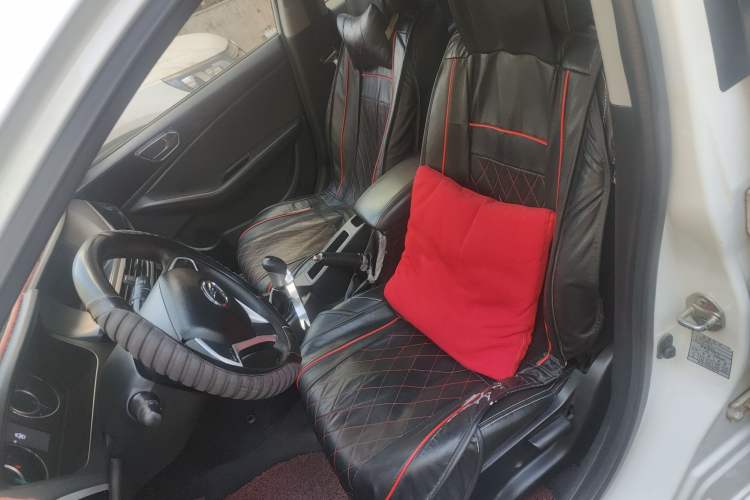 Used Soueast V5 Lingzhi 2015 Plus 1.5L Manual Smart Edition Left Front Seat