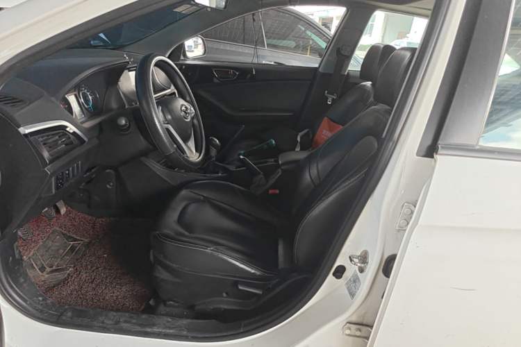 Used Soueast V5 Lingzhi 2015 Plus 1.5L Manual Smart Edition Left Front Seat