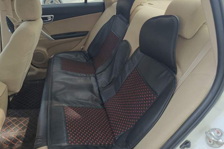Used Soueast V5 Lingzhi 2015 1.5L Manual Classic Edition Left Rear Seat