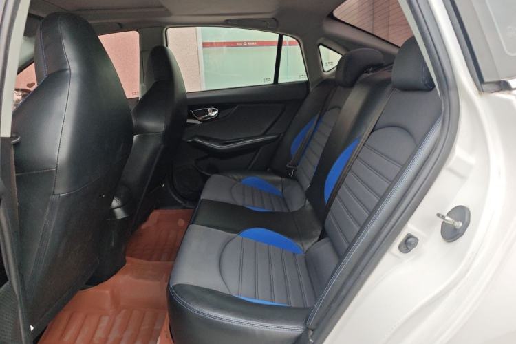Used Soueast V5 Lingzhi 2015 Plus 1.5L Manual Jazz Model Left Rear Seat