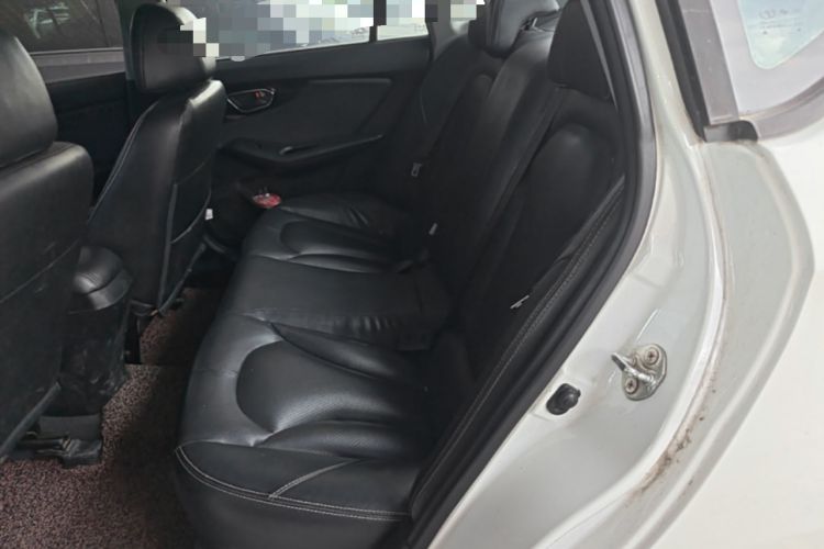 Used Soueast V5 Lingzhi 2015 Plus 1.5L Manual Smart Edition Left Rear Seat
