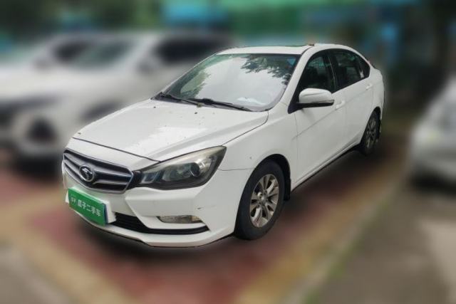 Used Soueast V5 Lingzhi 2015 Plus 1.5L Manual Smart Edition